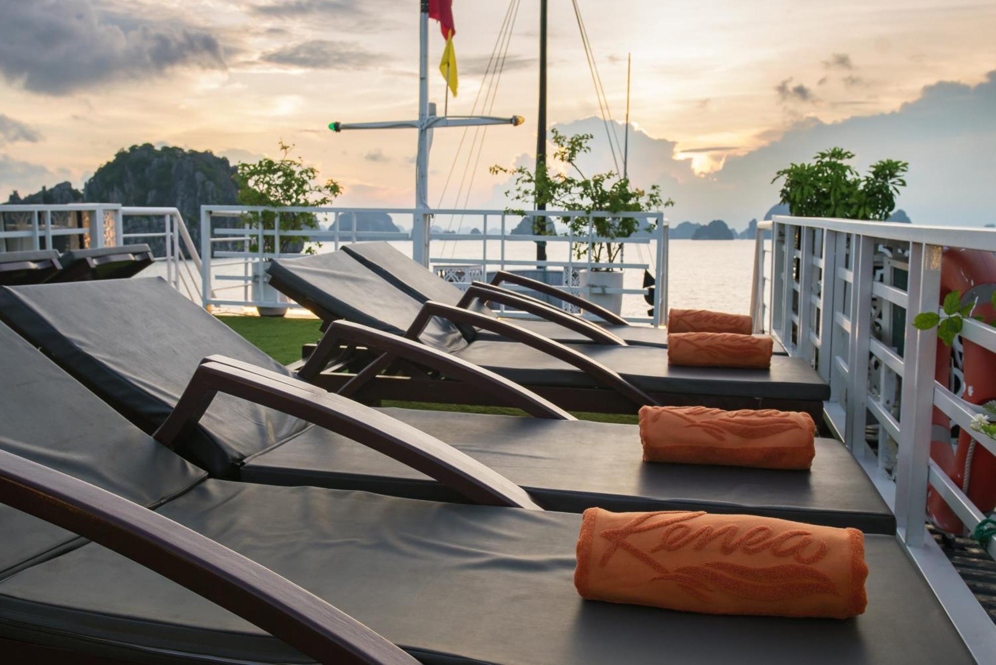 Renea Cruises Halong Hotel Ha Long Eksteriør billede