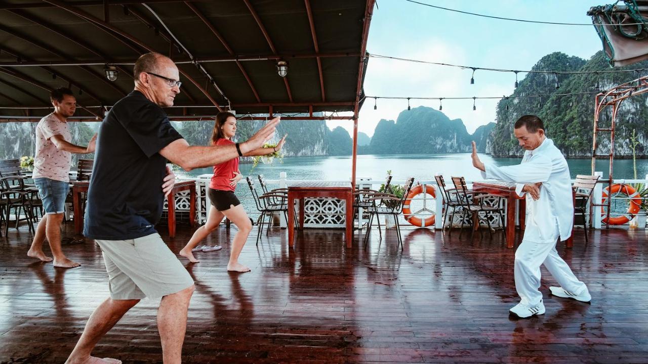 Renea Cruises Halong Hotel Ha Long Eksteriør billede