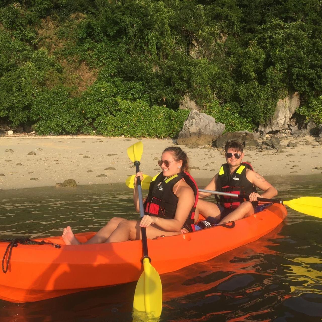 Renea Cruises Halong Hotel Ha Long Eksteriør billede