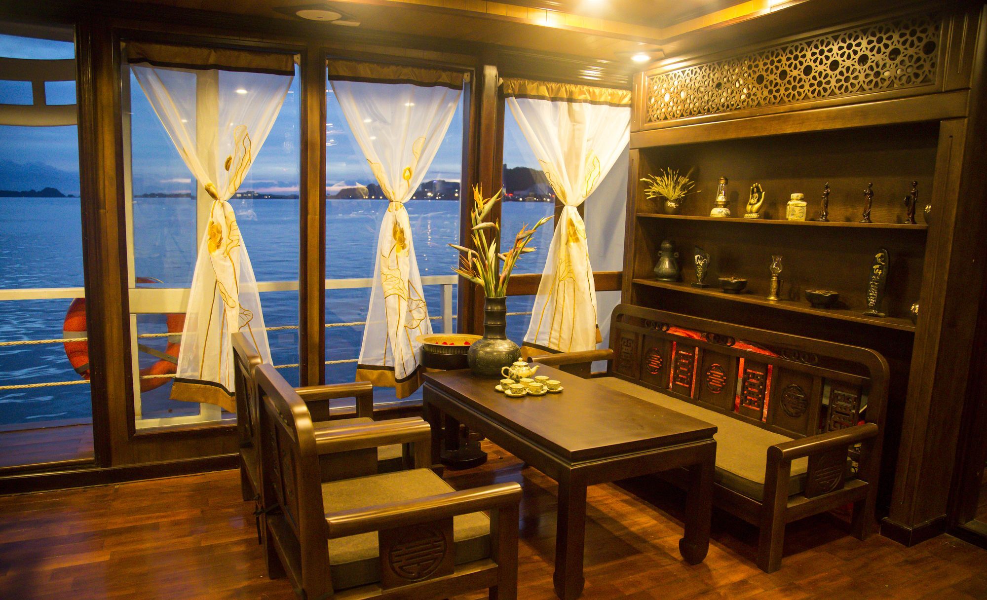Renea Cruises Halong Hotel Ha Long Eksteriør billede