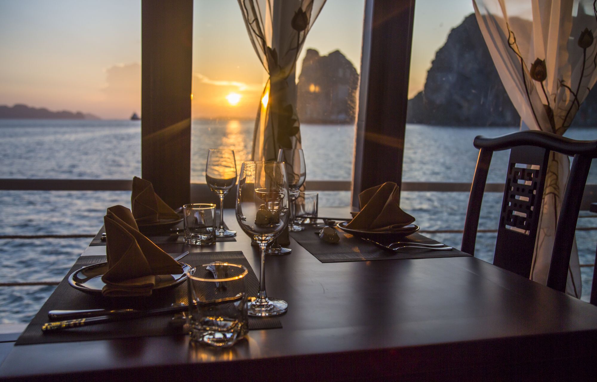 Renea Cruises Halong Hotel Ha Long Eksteriør billede