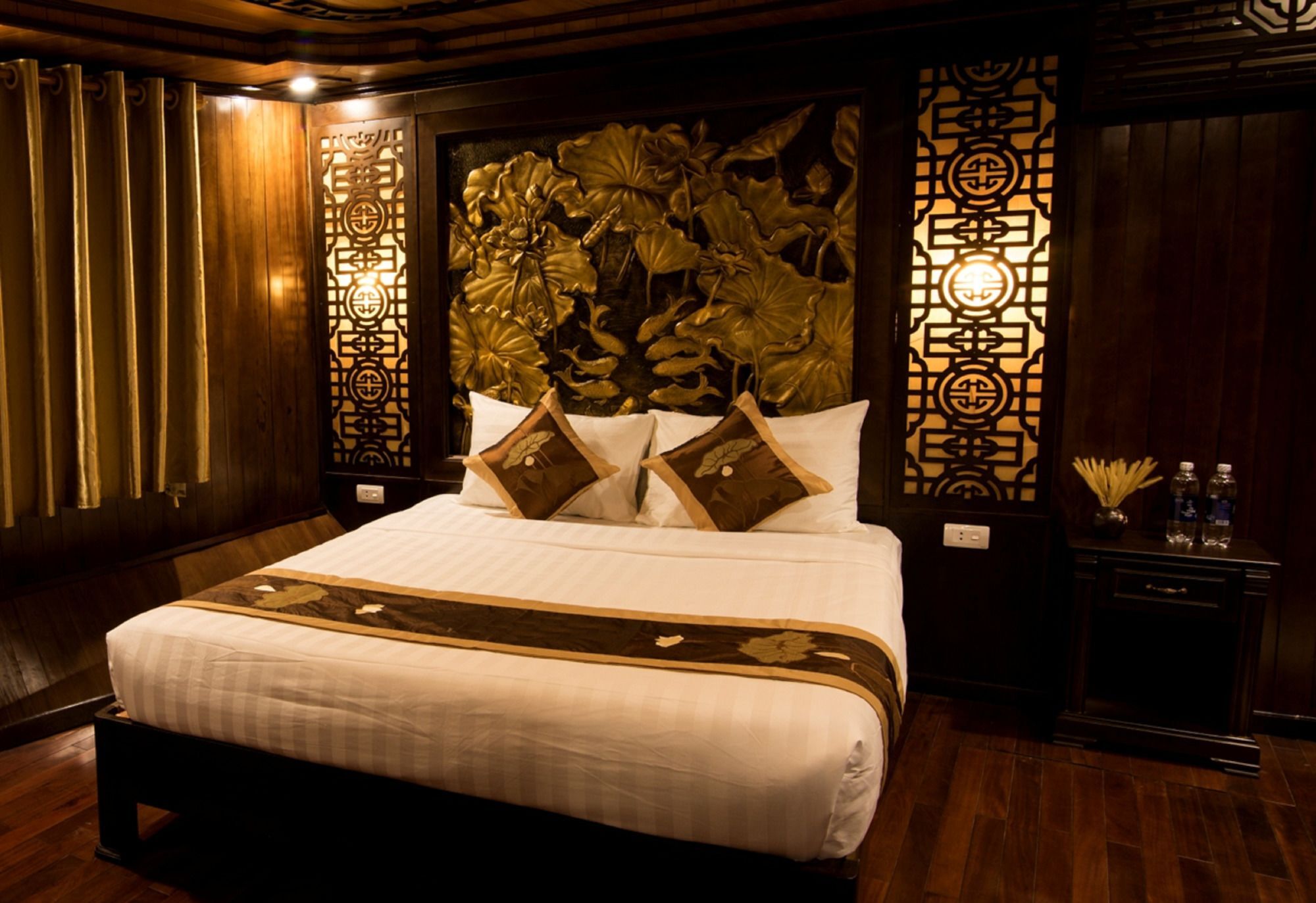 Renea Cruises Halong Hotel Ha Long Eksteriør billede